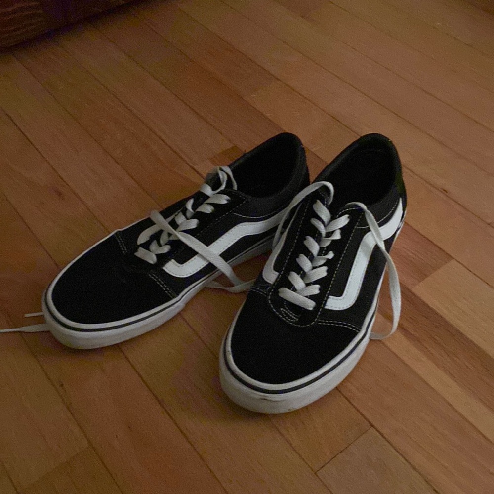 Black vans in great condition